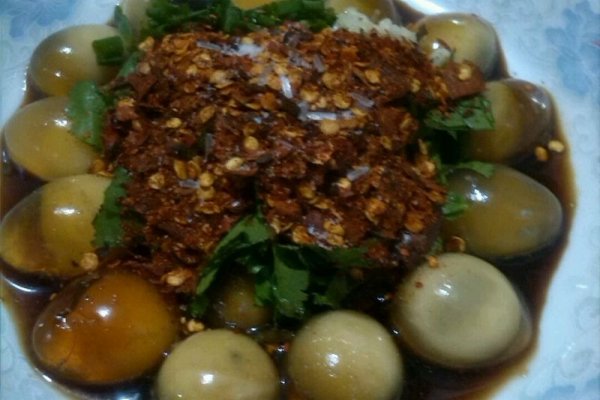 适量好像鸭肉(凉拌是步骤蛋)的做法鹌鹑本皮蛋的菜谱由杨做法炒什么好吃图片