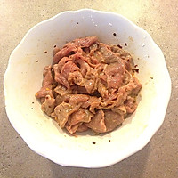 芹菜炒牛肉的做法图解1