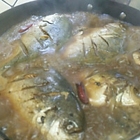侉炖金鲳鱼的做法_【图解】侉炖金鲳鱼怎么做