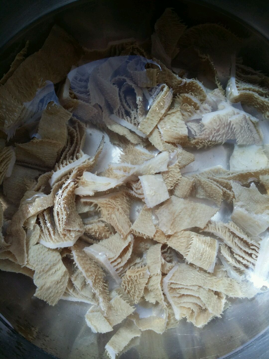 老干妈牛百叶的做法图解1图片
