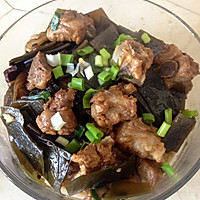 海带烧排骨的做法图解1