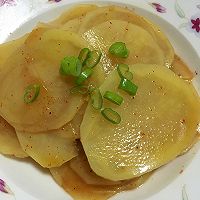 凉拌土豆片的做法图解1