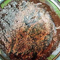 巧克力海绵蛋糕的做法图解3