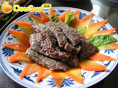 松茸降霜牛柳--减肥食谱的做法_【图解】松茸豆腐烧大肠图片