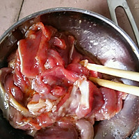 丝瓜瘦肉汤的做法图解1