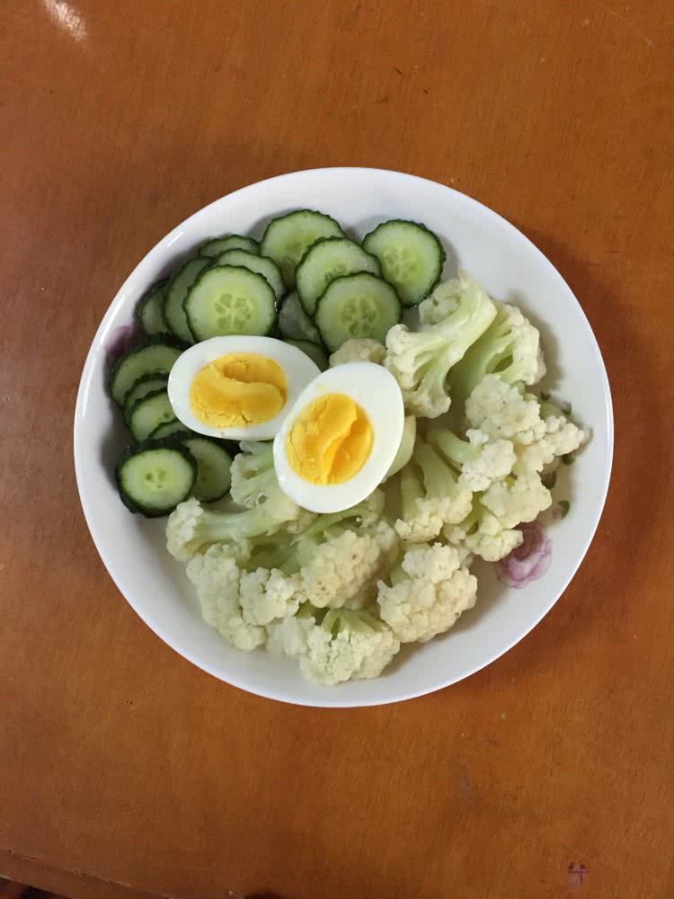 青菜:切墩(初级)难度鸡蛋半根连体300g花菜一个主料减脂餐的黄瓜干部瘦身图片