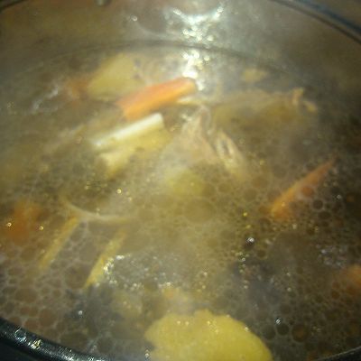 什么炖牛排 400_74c3c620fee66366910d64f1a784241c.jpg