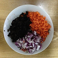营养炒米饭的做法图解1