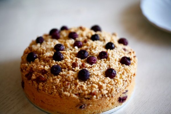 蓝莓酥皮蛋糕#长帝烘焙节#的做法_【图解】蓝莓酥皮蛋糕#长帝烘焙节#怎么做如何做好吃_蓝莓酥皮蛋糕#长帝烘焙节#家常做法大全_坚强爱烘焙_豆果美食