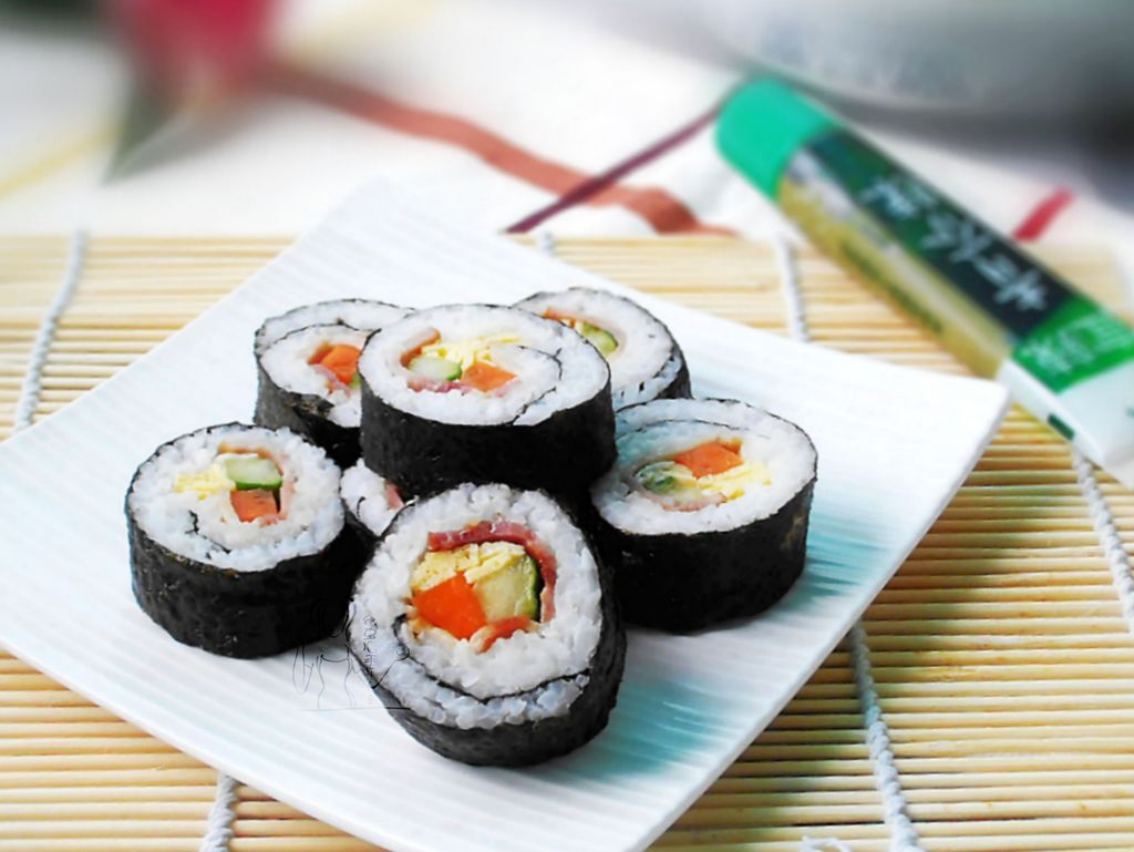 芥末蔬菜寿司,芥末蔬菜寿司的家常做法 - 美食杰芥末蔬菜寿司做法大全