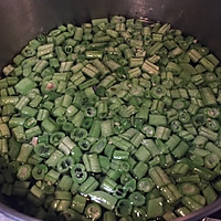 榄菜肉末四季豆的做法图解3