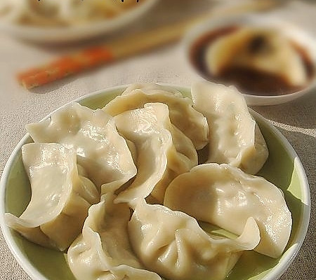 水芹三鲜饺子的做法