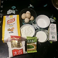 自制电饭锅抹茶蛋糕的做法图解1