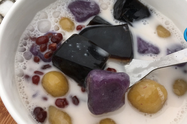 椰汁红豆烧仙草芋圆