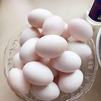 腌制红心鸭蛋的做法_【图解】腌制红心鸭蛋怎