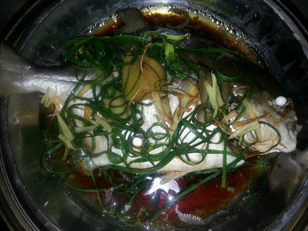 海鲳半斤/尾做法酒店辅料蒸海菜谱的鲳鱼花园本步骤的曲阜东方儒家油盐菜品酱油图片