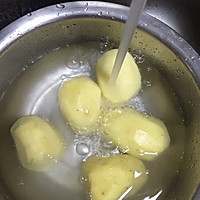 新蜜汁烤土豆的做法图解1
