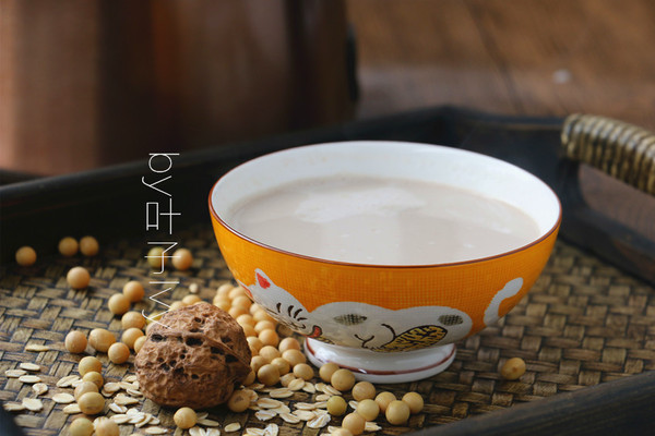 补肾益脑【核桃燕麦豆浆】的做法_【图解】补