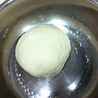 香菇虾肉水饺的做法图解1