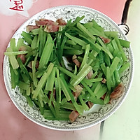 芹菜炒香肠的做法图解3