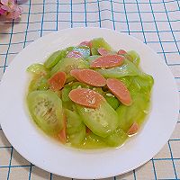 黄瓜炒火腿肠(快手菜)的做法_【图解】黄瓜炒