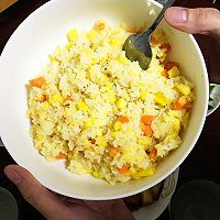 凤梨炒饭的做法图解1