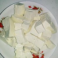 辣白菜豆腐汤的做法图解1