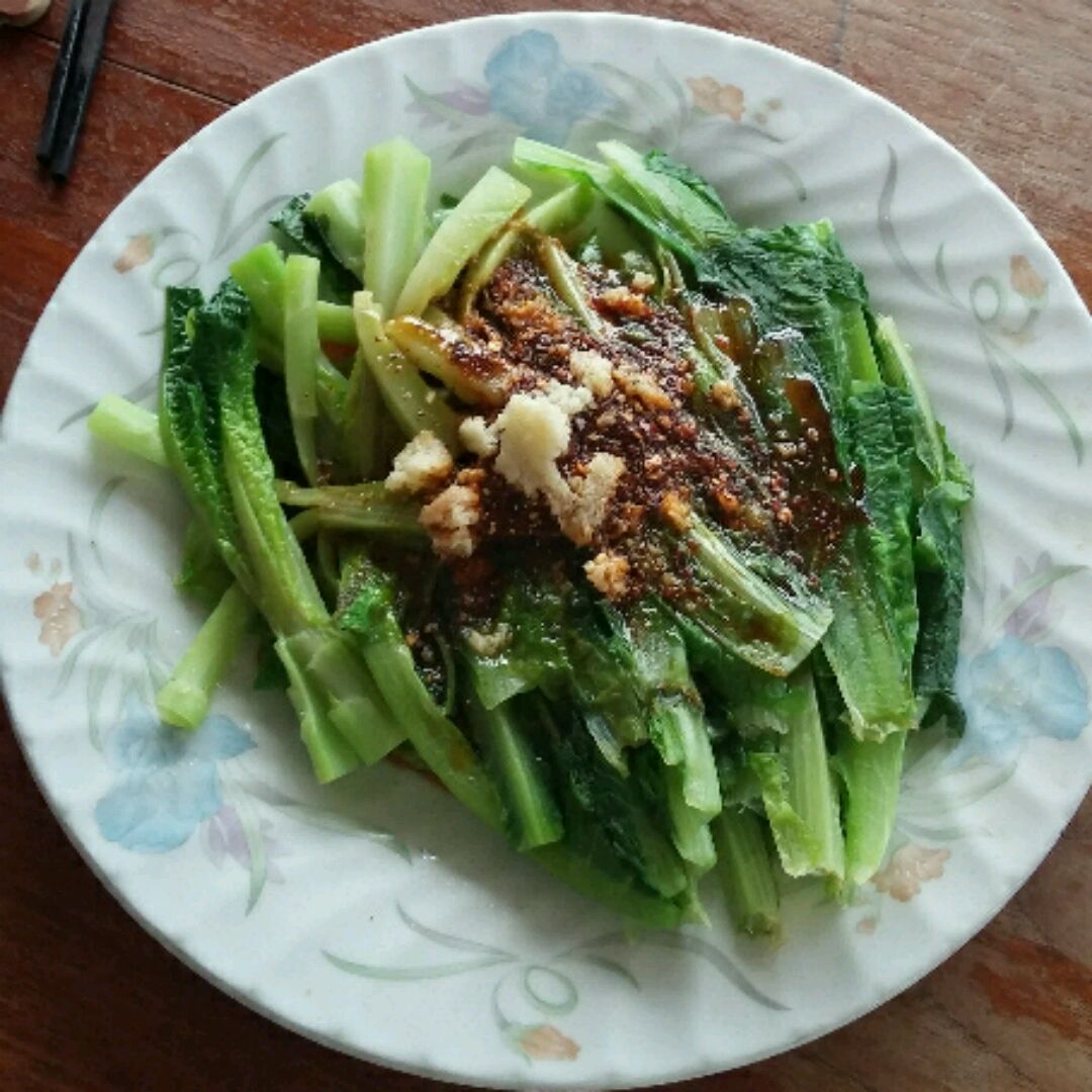炝拌莴笋叶图片