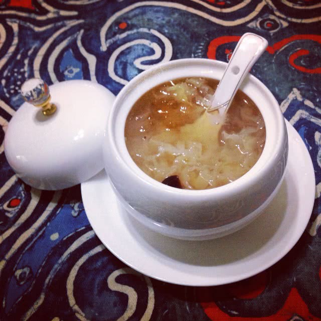 银耳桃胶燕窝的做法图解6