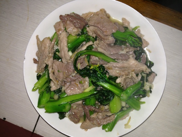 菜心炒肉片