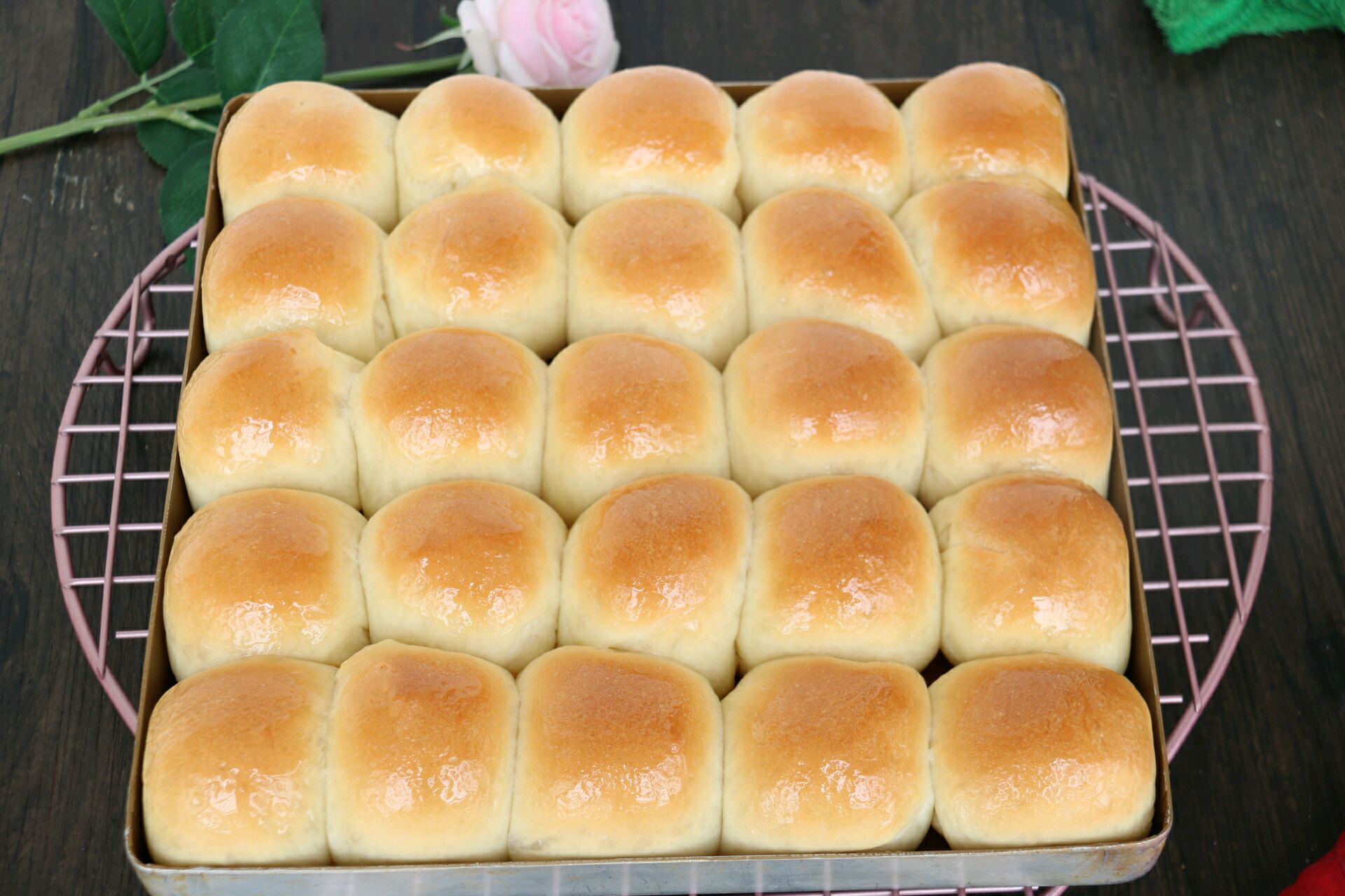 游世佳族椰香面包328g紫米红豆味软心面包可代早餐饱腹早点茶点心-阿里巴巴