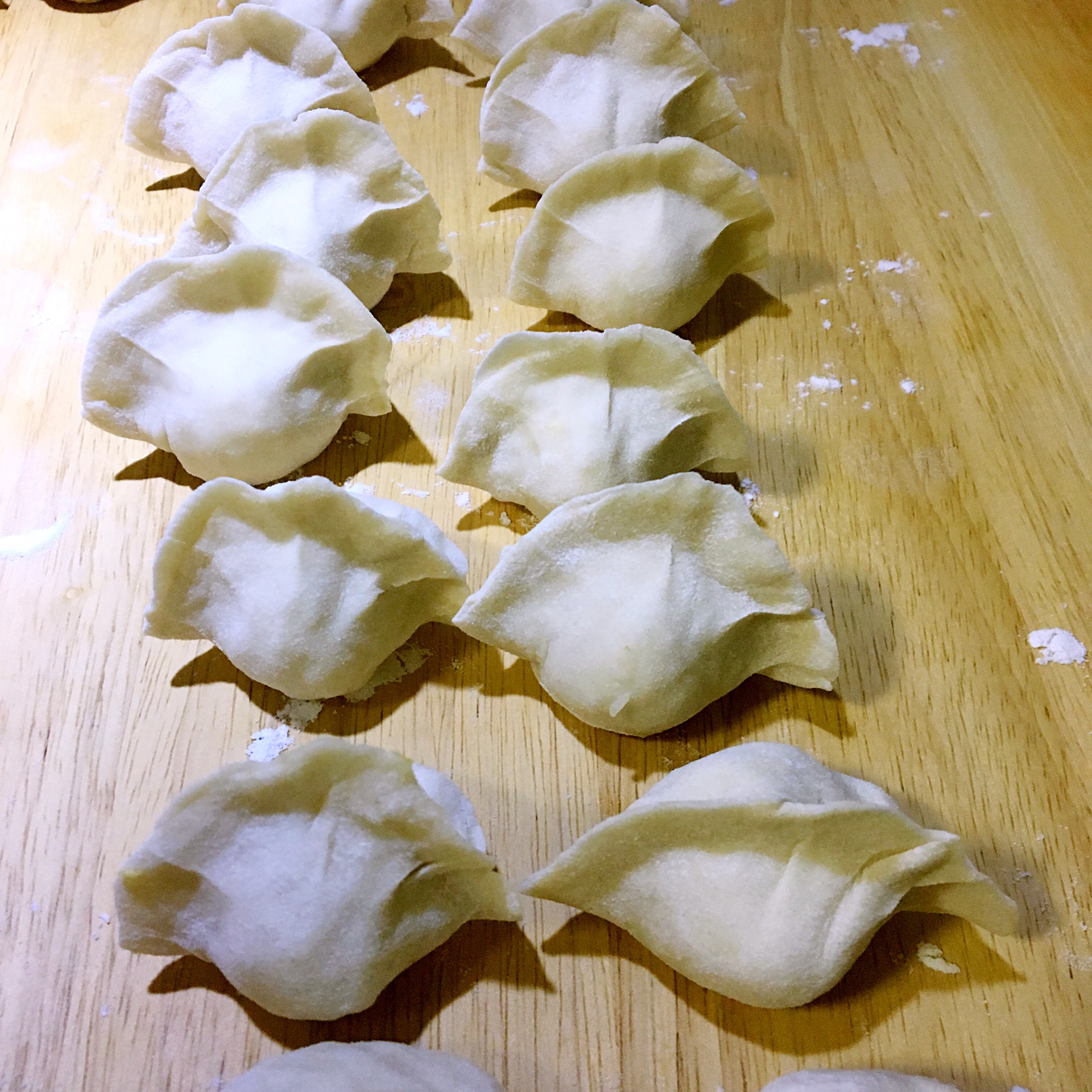 酸菜猪肉水饺的做法图解3