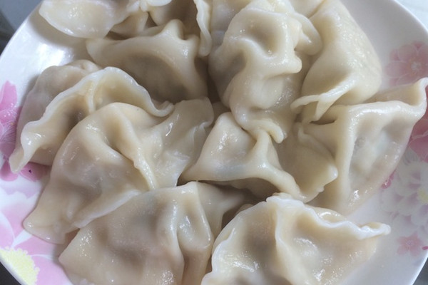 【图】白菜香菇猪肉水饺|白菜香菇猪肉水饺的图解教程_图老师|tulaoshi.com