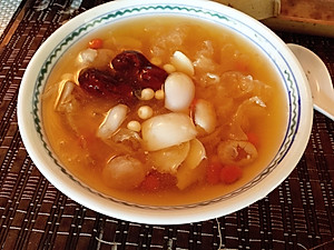 百合雪耳糖水--堪称女人的燕窝的全部作品及图