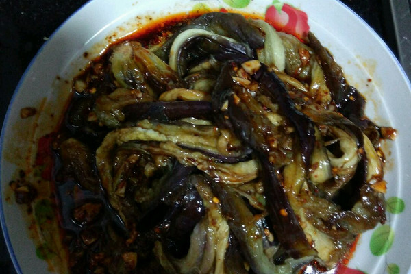 凉拌茄子的做法