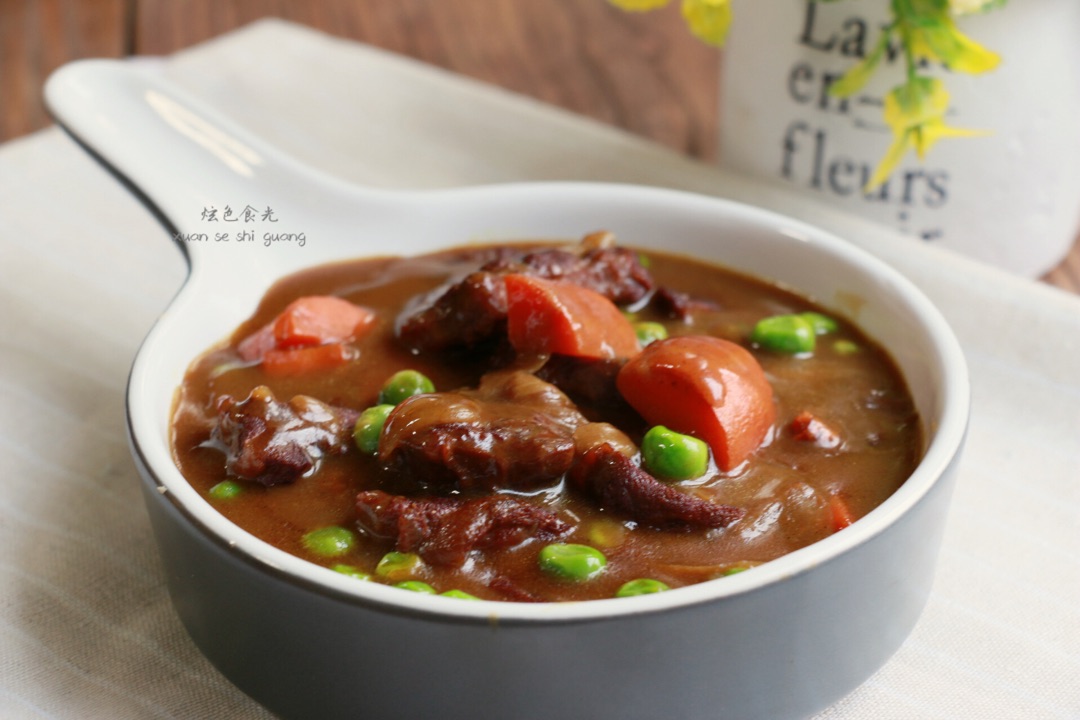 鱼丸:游戏(中级)牛肉主料300g胡萝卜1根洋葱1个难度适量青豆配菜a鱼丸之战图片