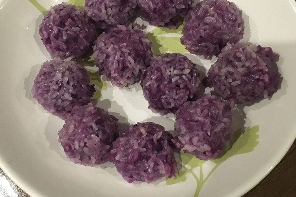 子的做法_【图解】紫薯豆沙糯米丸子怎么做如