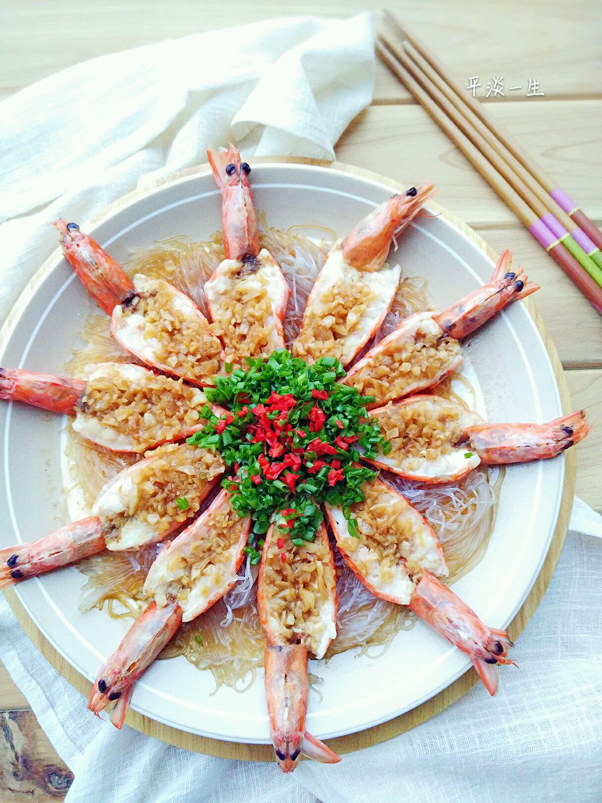 蒜蓉虾,蒜蓉虾的家常做法 - 美食杰蒜蓉虾做法大全