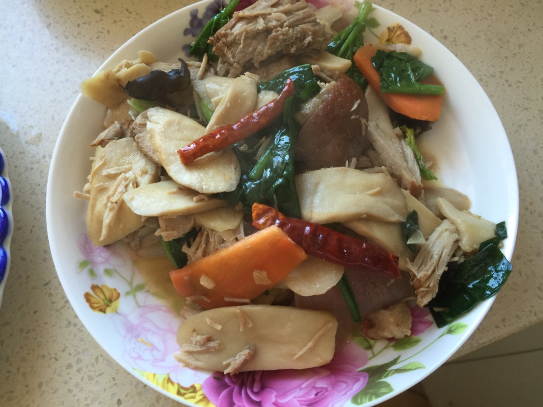 蘑菇炒肉的做法图解7
