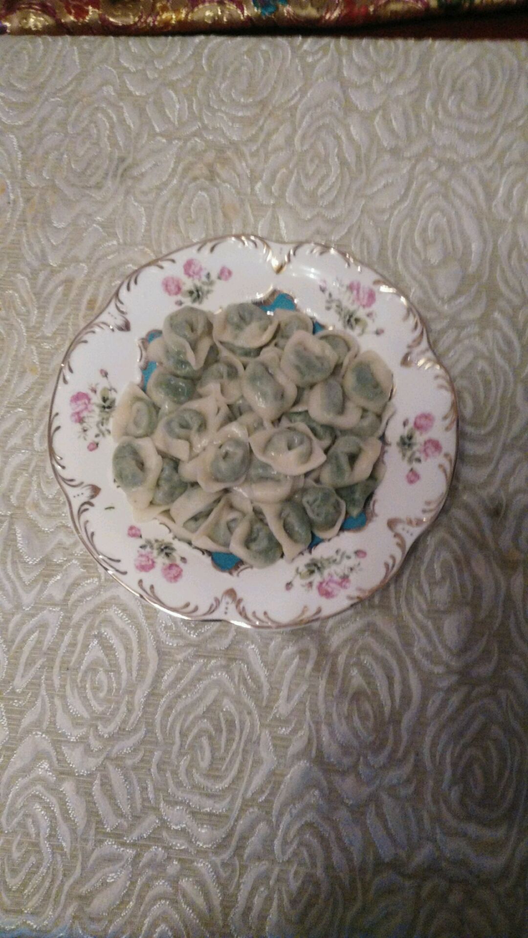 难度:配菜(中级) 时间:3060分钟 料 苜蓿500g 馄饨皮