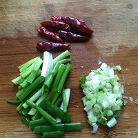 醋溜豆芽菜的做法...<a href=