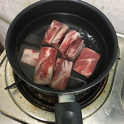 电压力锅玉米排骨汤