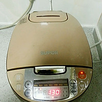 梅雨季节祛湿宝贝:银耳薏米百合绿豆粥的做法