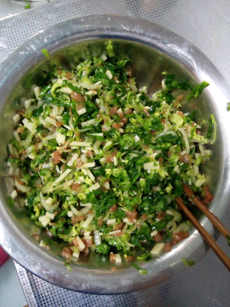 小白菜馅儿包子