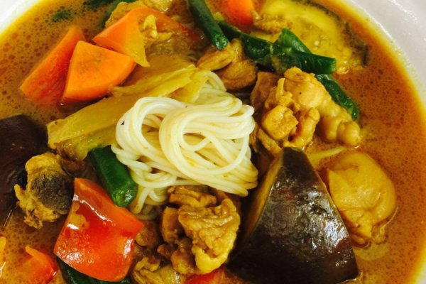 鸡肉咖喱粉的做法_【图解】鸡肉咖喱粉怎么做