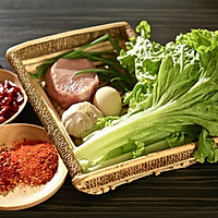 水煮肉片：辣椒的盛宴的做法图解1
