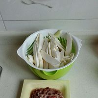 茭白炒肉丝的做法图解1