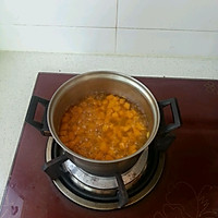 宝宝营养餐——南瓜鸡肉饭的做法图解1