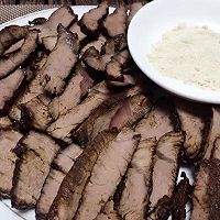 手撕牛肉片的做法图解1