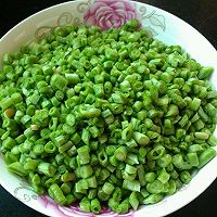 肉末豆角的做法图解1